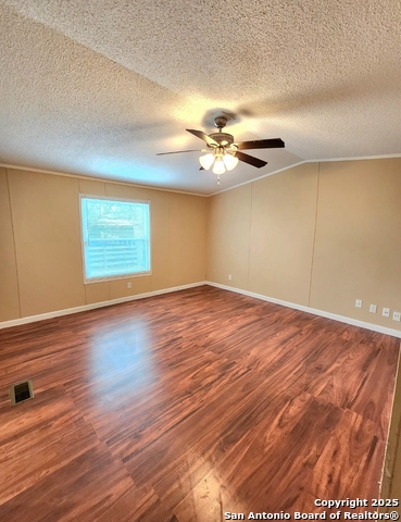Image 8 of 16 For 609 16th  