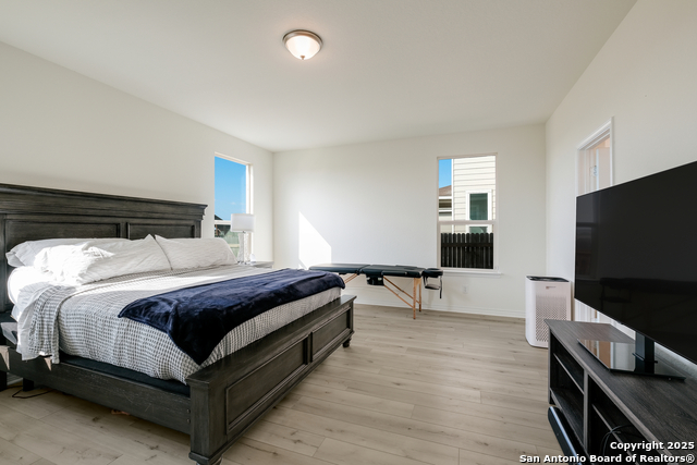 Image 16 of 31 For 348 Cordova Terrace
