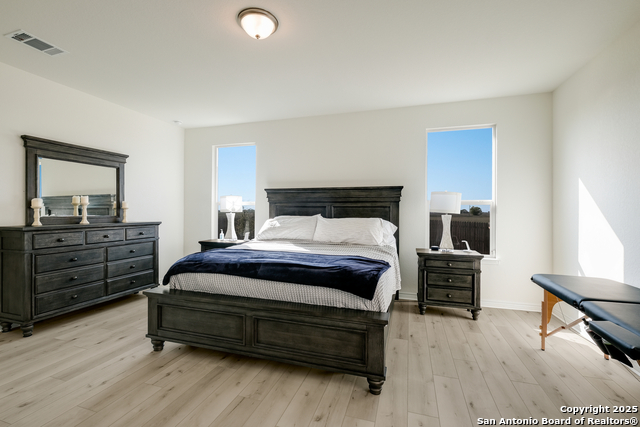 Image 17 of 31 For 348 Cordova Terrace