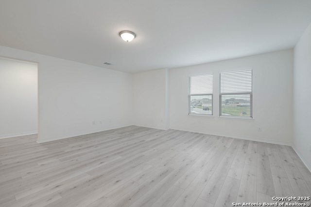Image 20 of 31 For 348 Cordova Terrace