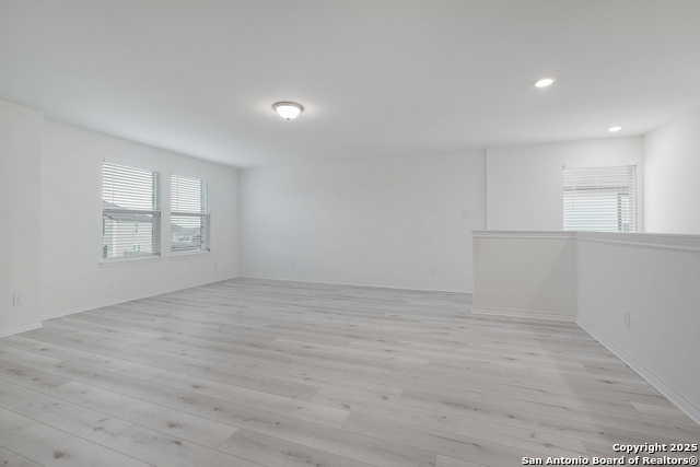 Image 21 of 31 For 348 Cordova Terrace