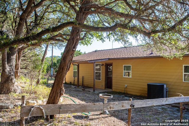 Image 15 of 50 For 2844 Bear Springs