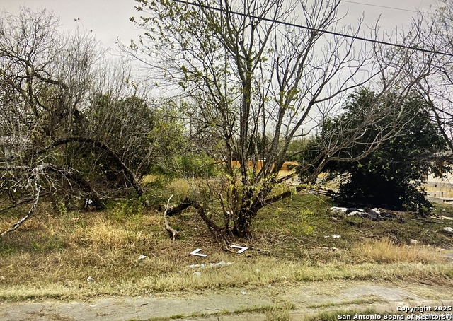 Image 3 of 5 For 922 Hampton St Lot 6