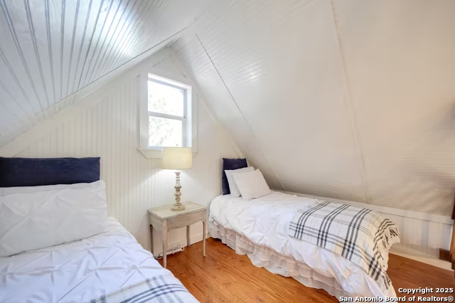 Image 25 of 50 For 17 September Ridge