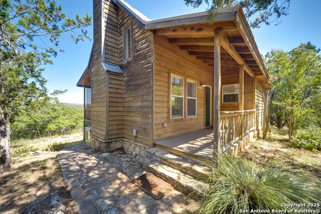 Image 6 of 50 For 17 September Ridge