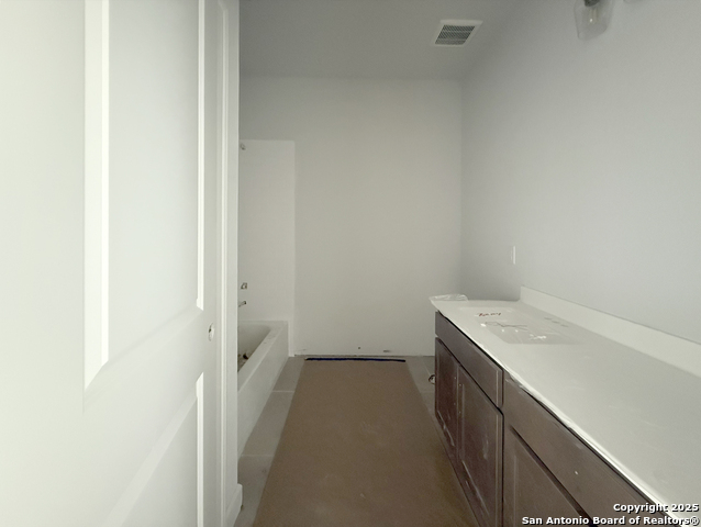 Image 20 of 24 For 12836 Red Apple Rd.