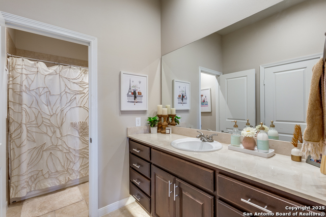 Image 22 of 25 For 7800 Southwest Pkwy 2020