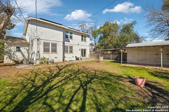 Image 39 of 48 For 2334 Huisache W