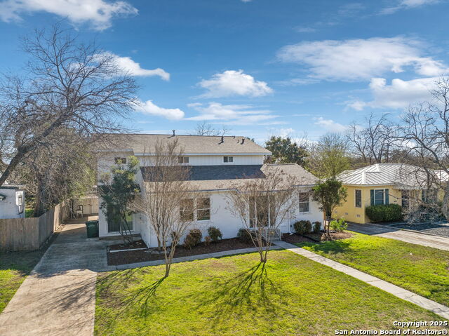 Image 43 of 48 For 2334 Huisache W