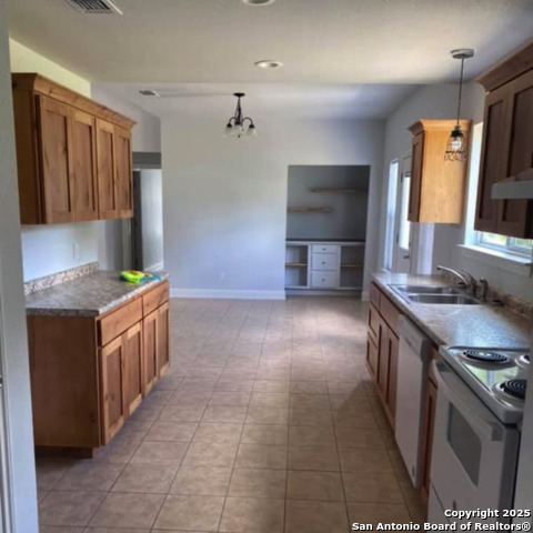 Image 12 of 14 For 14848 Lytle Somerset