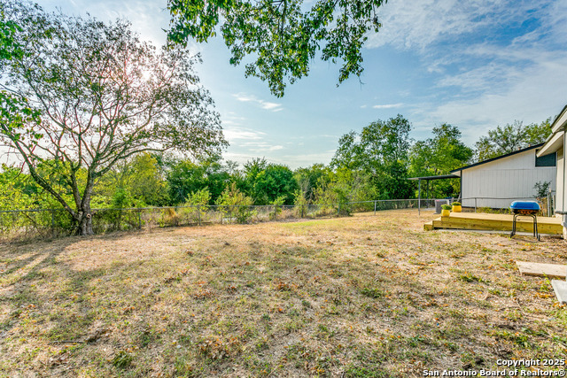 Image 16 of 18 For 816 Hickory Hill