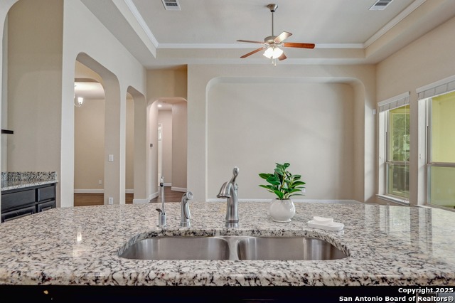 Listing photo id 8 for 135 Escalera