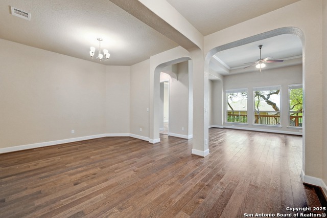 Listing photo id 14 for 135 Escalera