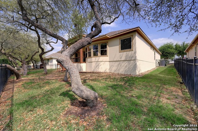 Listing photo id 27 for 135 Escalera