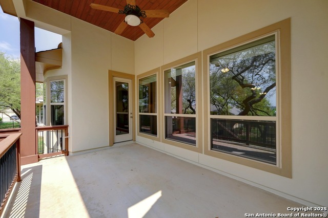 Listing photo id 31 for 135 Escalera