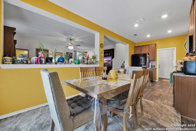 Image 12 of 26 For 8432 Amistad Cove