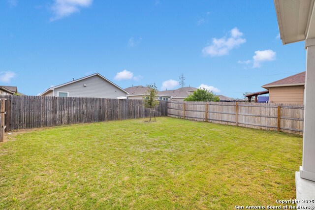 Image 23 of 26 For 8432 Amistad Cove