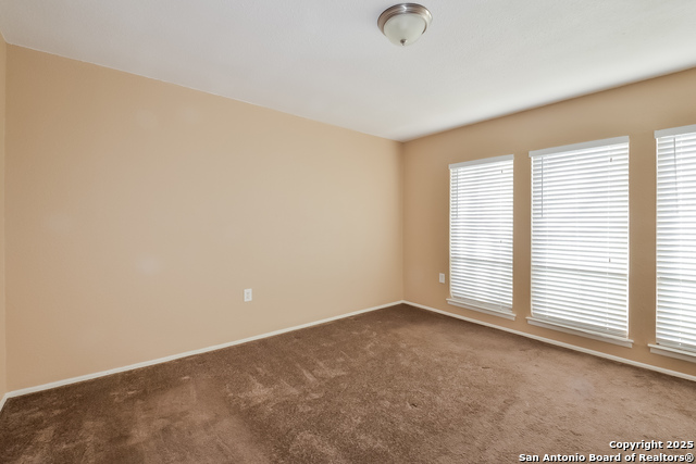 Image 12 of 15 For 5955 Oak Run