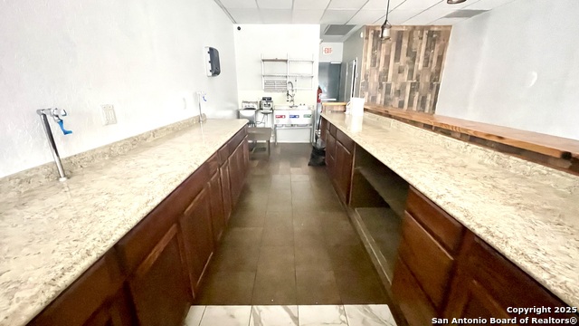 Listing photo id 18 for 21790 Bulverde