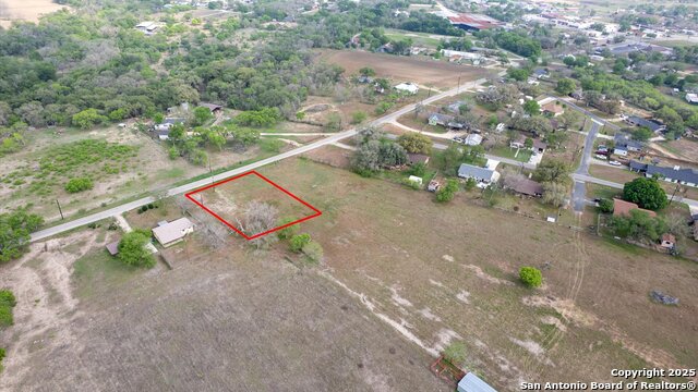 Listing photo id 5 for 515 Dry Hollow