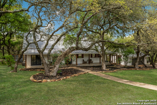 Image 2 of 24 For 2515 Country Ledge