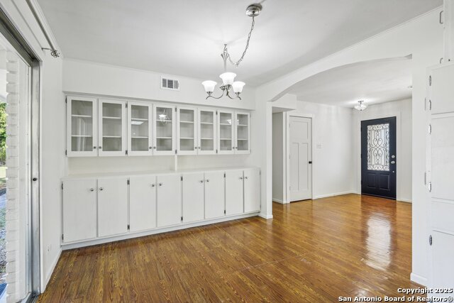 Image 5 of 46 For 310 Rosewood