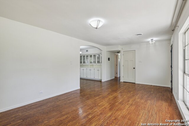 Image 6 of 46 For 310 Rosewood