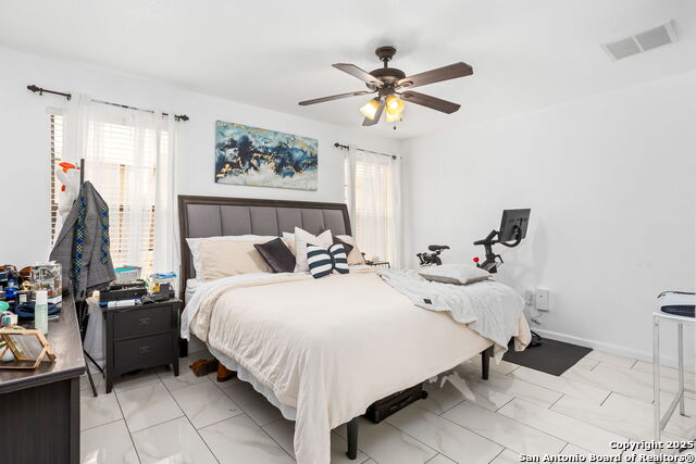 Image 8 of 15 For 10104 Villa Del Lago