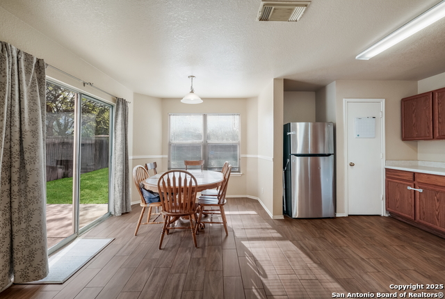 Image 8 of 24 For 8030 Cavern Hill