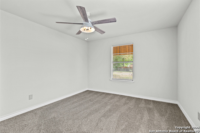 Image 17 of 25 For 1326 Vestal W