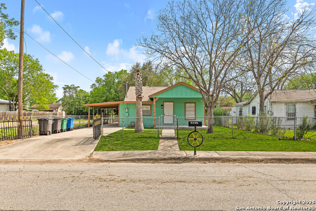 Image 2 of 25 For 1326 Vestal W