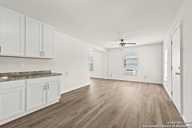 Image 8 of 25 For 1326 Vestal W