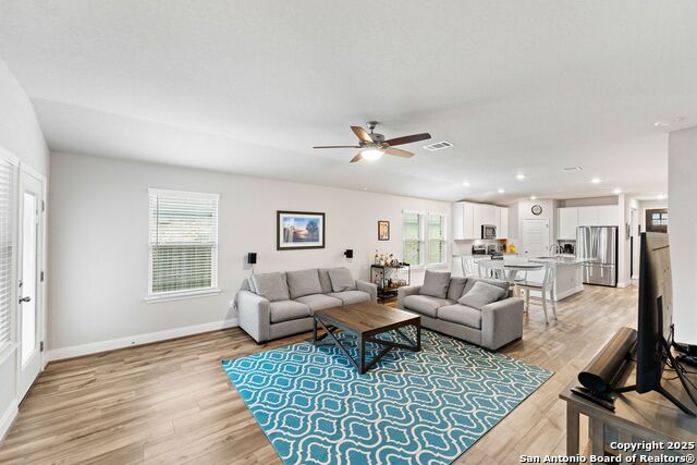 Listing photo id 10 for 3075 Mondavi Crest