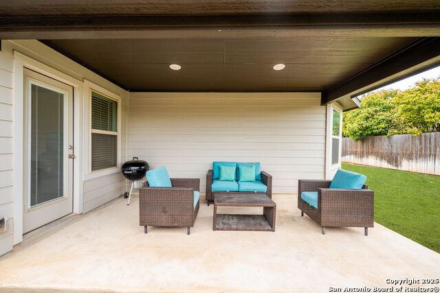 Listing photo id 32 for 3075 Mondavi Crest