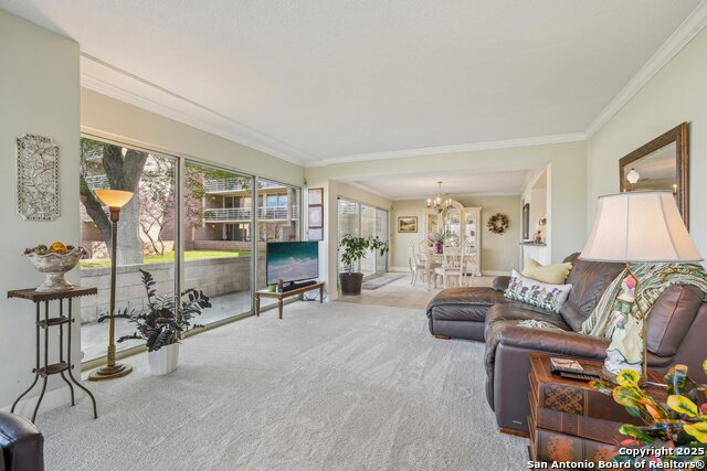 Listing photo id 9 for 1000 Guadalupe St  1d & G3