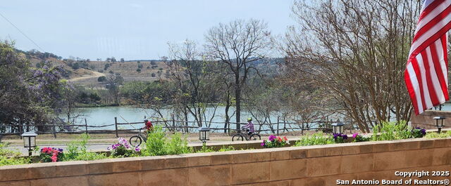 Listing photo id 25 for 1000 Guadalupe St  1d & G3