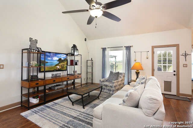Image 12 of 42 For 861 County Road 464