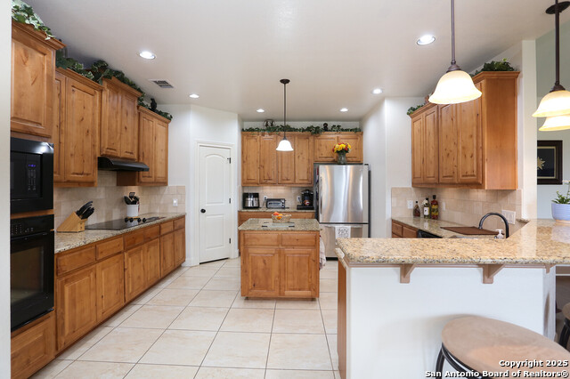 Image 14 of 42 For 861 County Road 464
