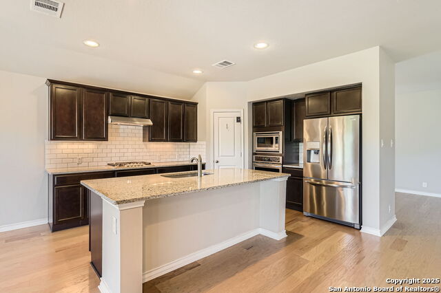 Image 10 of 27 For 2734 Sueno Point
