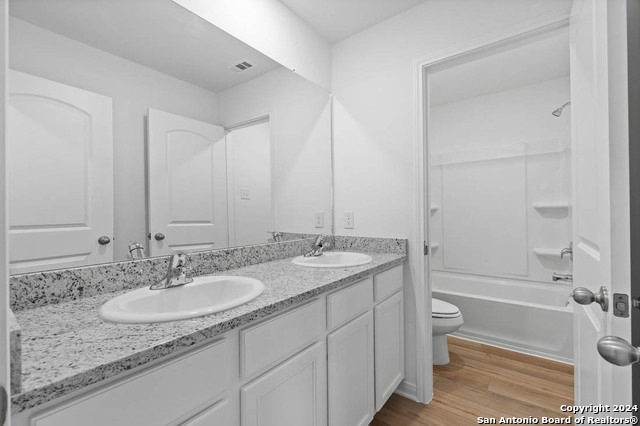 Image 16 of 16 For 10922 Lafayette Loop
