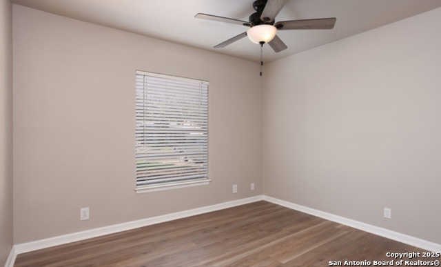 Image 14 of 18 For 7135 Spring Grove
