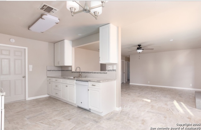 Image 6 of 18 For 7135 Spring Grove