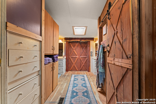Image 15 of 32 For 2390 Elm Ridge