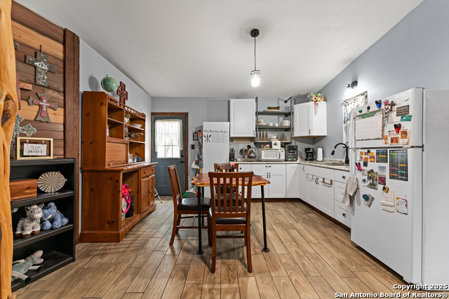 Image 28 of 32 For 2390 Elm Ridge