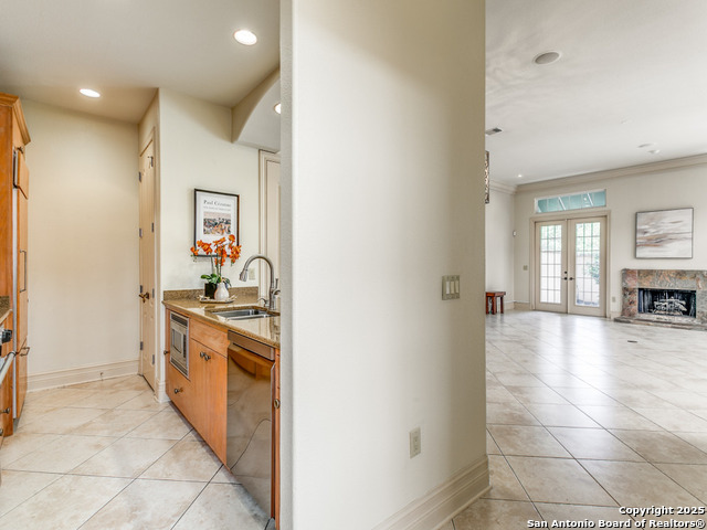 Image 13 of 29 For 7897 Broadway  1001