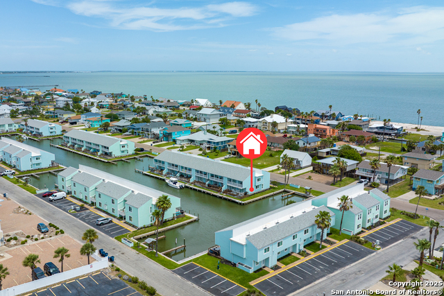 Image 26 of 40 For 706 Lauderdale  706