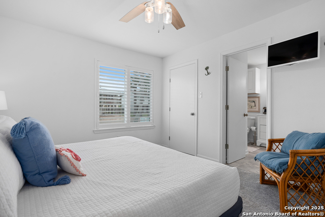 Image 7 of 40 For 706 Lauderdale  706
