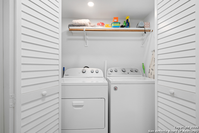 Image 9 of 40 For 706 Lauderdale  706