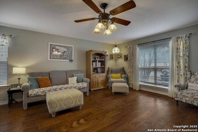 Listing photo id 2 for 12731 Avens Arbor