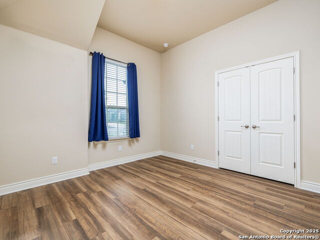 Listing photo id 16 for 3620 Tor Lane